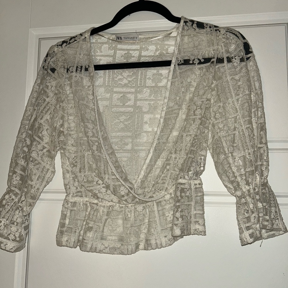 White Lace Women Top or cover up